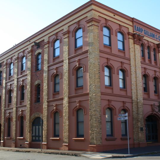 Earp Gillam Bond Store