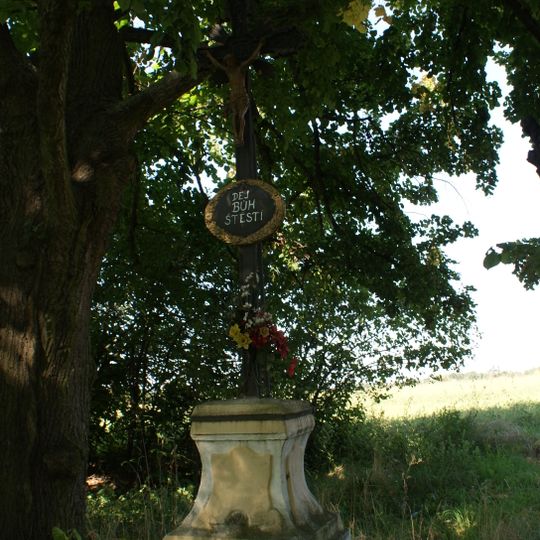 Wayside crosse in Halouny