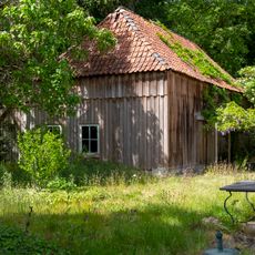 Enzerinck: houten schuur
