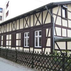 Wohnhaus mit Vorgarten Feldstraße 43