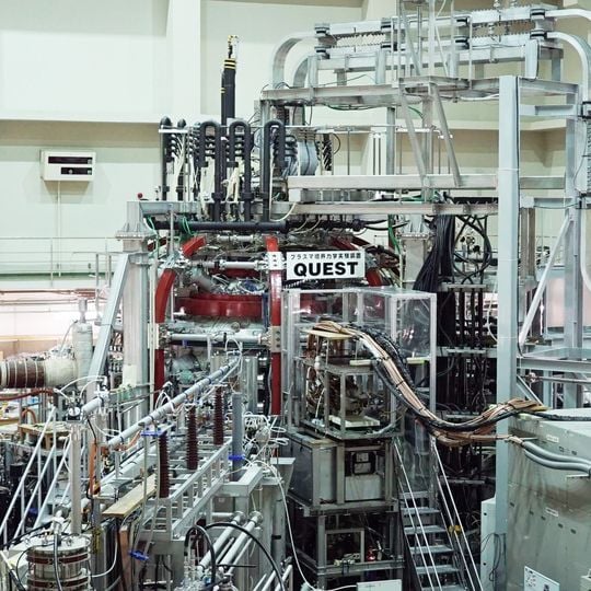QUEST tokamak