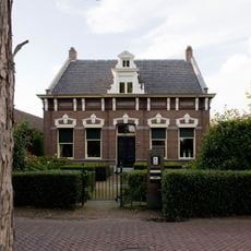 Vrijstaand woonhuis