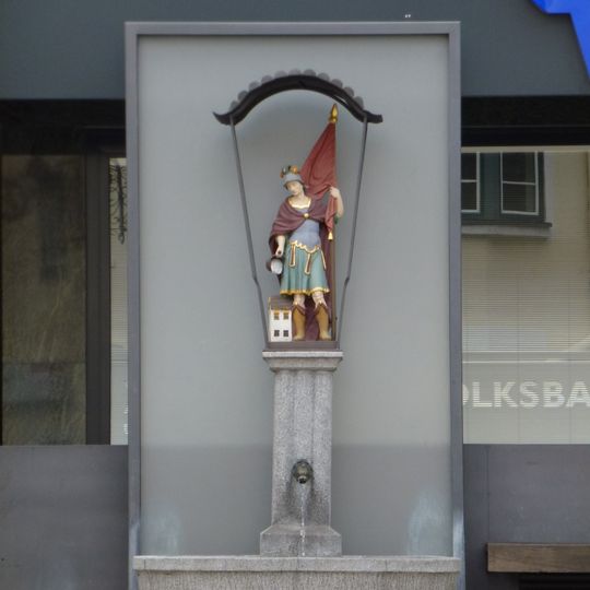 Brunnen mit hl. Florian