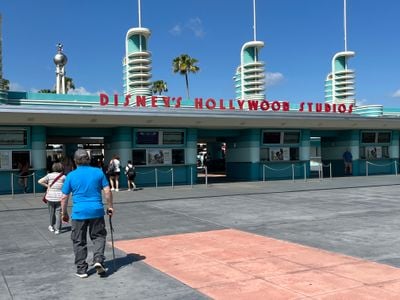 Entrance 5