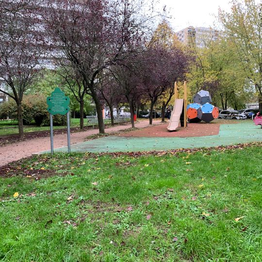 Square de la Fraternité